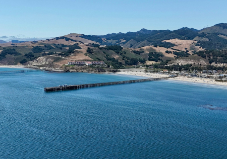 Avila Beach and Avila Pier, Avila Beach CA Avila Beach and the Avila Pier on San Luis Obispo Bay in Avila Beach, California